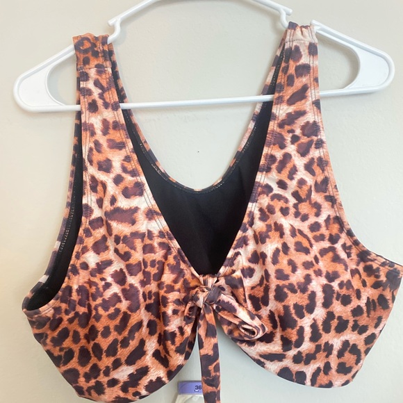 SHEIN- Cheetah Print Bikini - Picture 2 of 6